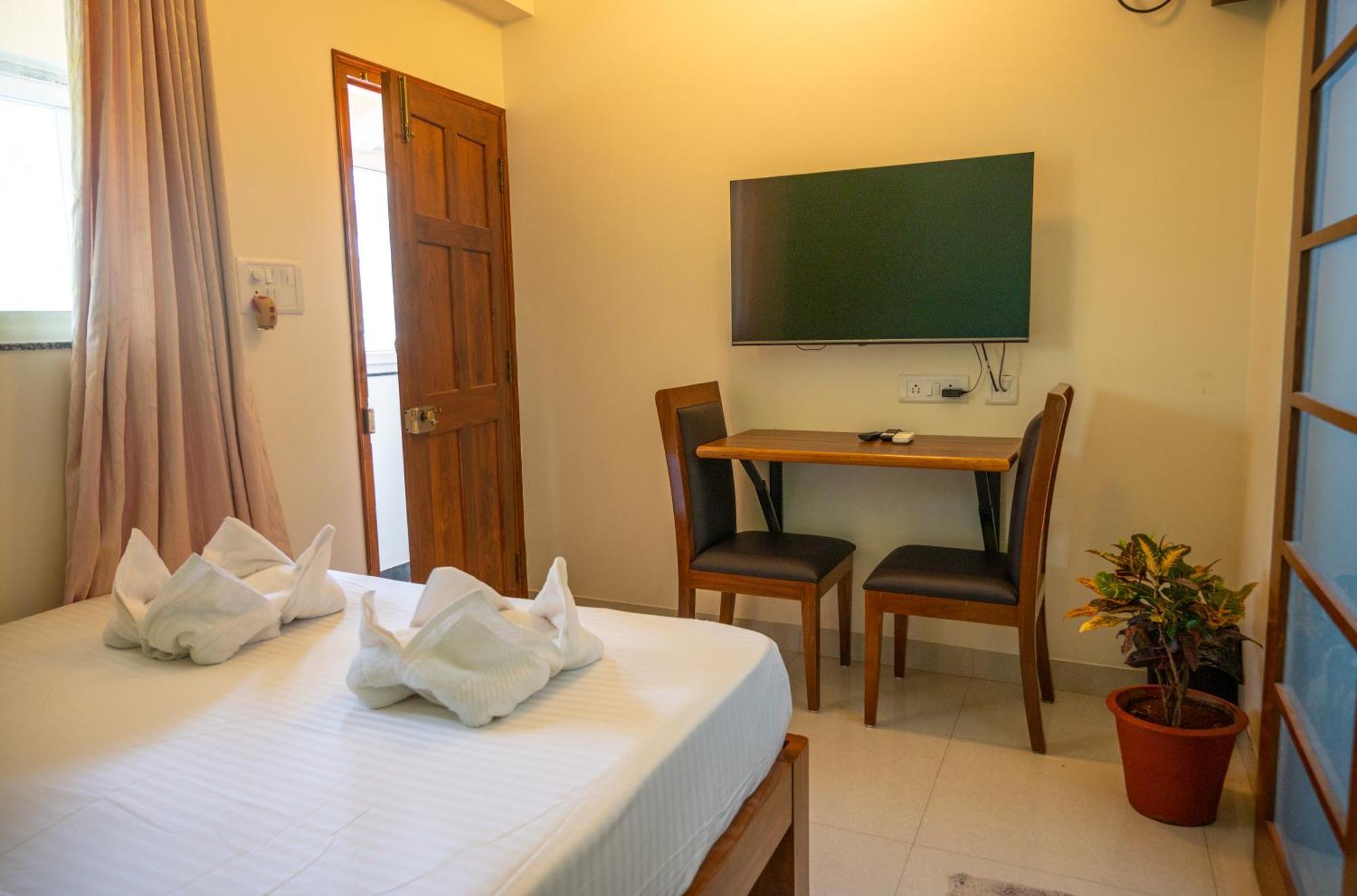 Franria Villa Guest House 卡兰古特 外观 照片