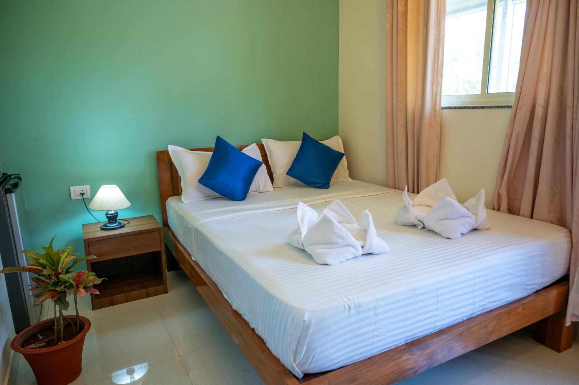 Franria Villa Guest House 卡兰古特 外观 照片